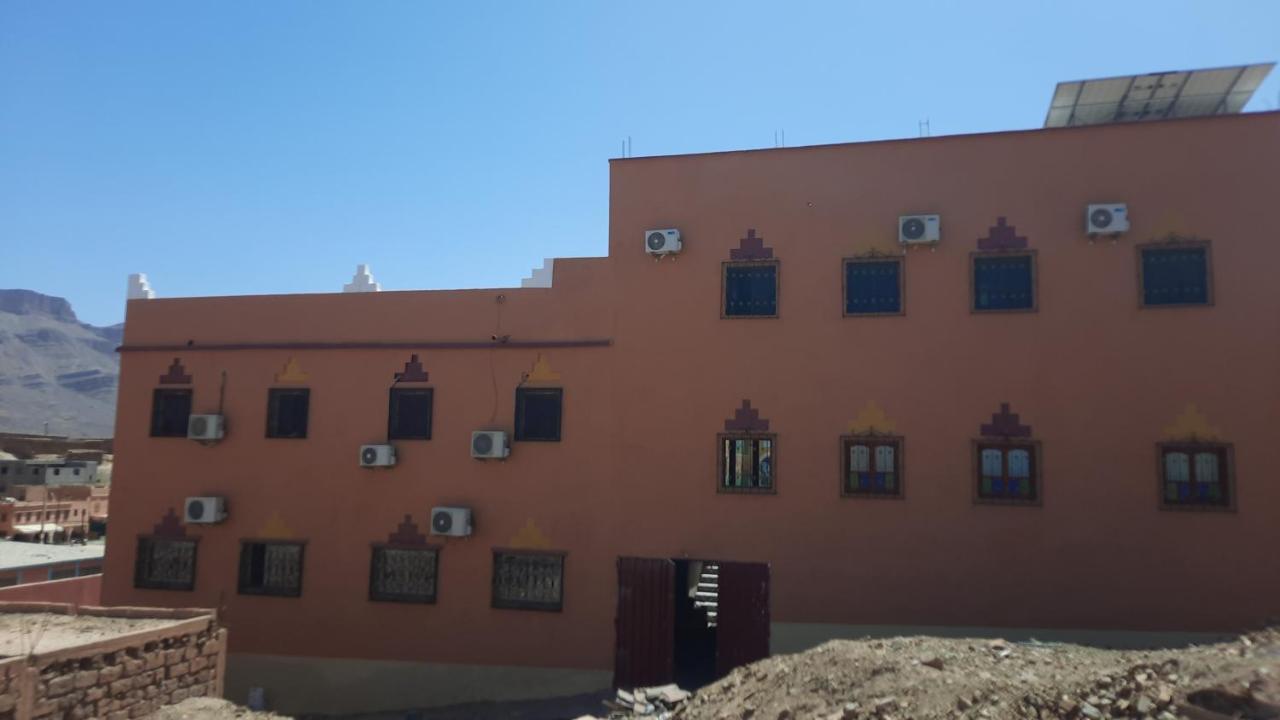 Dar Ilyana Ait Tiourhza Exterior foto